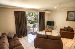 Sea Eagles Beach Resort | Beach Side Accommodation Mackay Hay Point